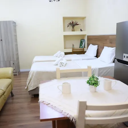 Maison De Apartamento Tirana