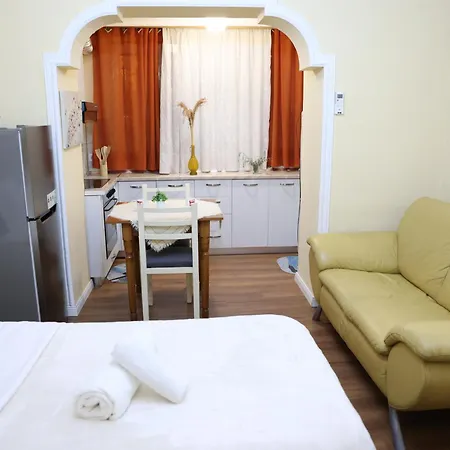 Maison De Apartamento Tirana